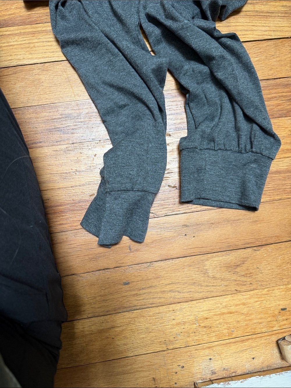 Women’s Charcoal Off-Shoulder Jumpsuit - Unknown Brand - Picture 2 of 4